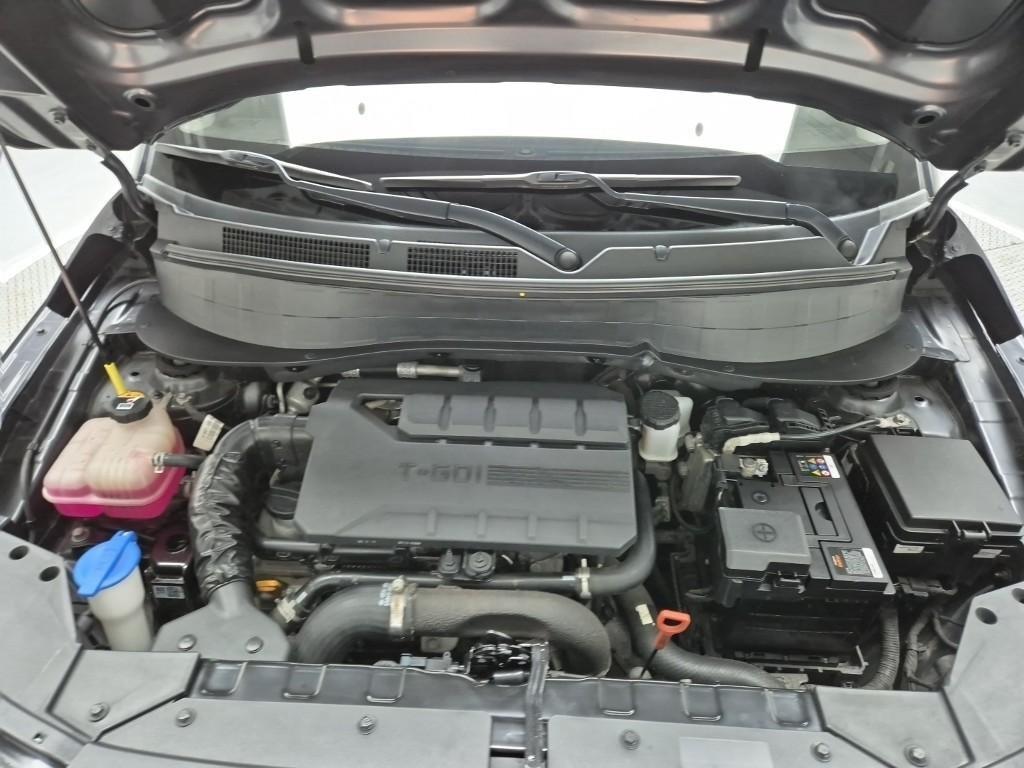 HYUNDAI Casper - Vista 5