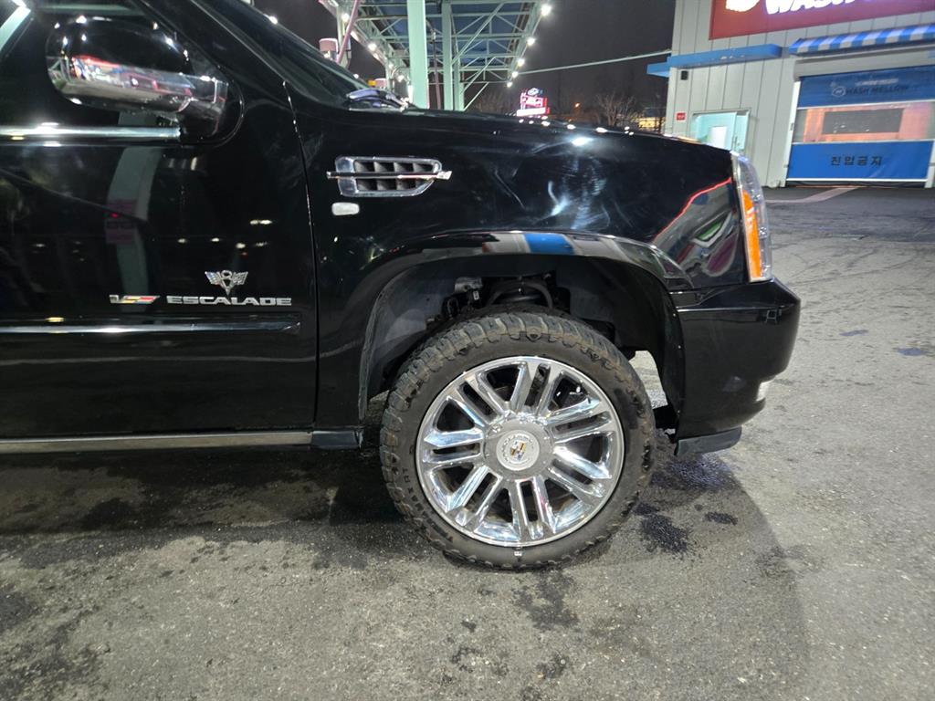 Cadillac Escalade - Vista 2
