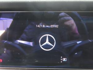 Mercedes Benz E class - Vista 12