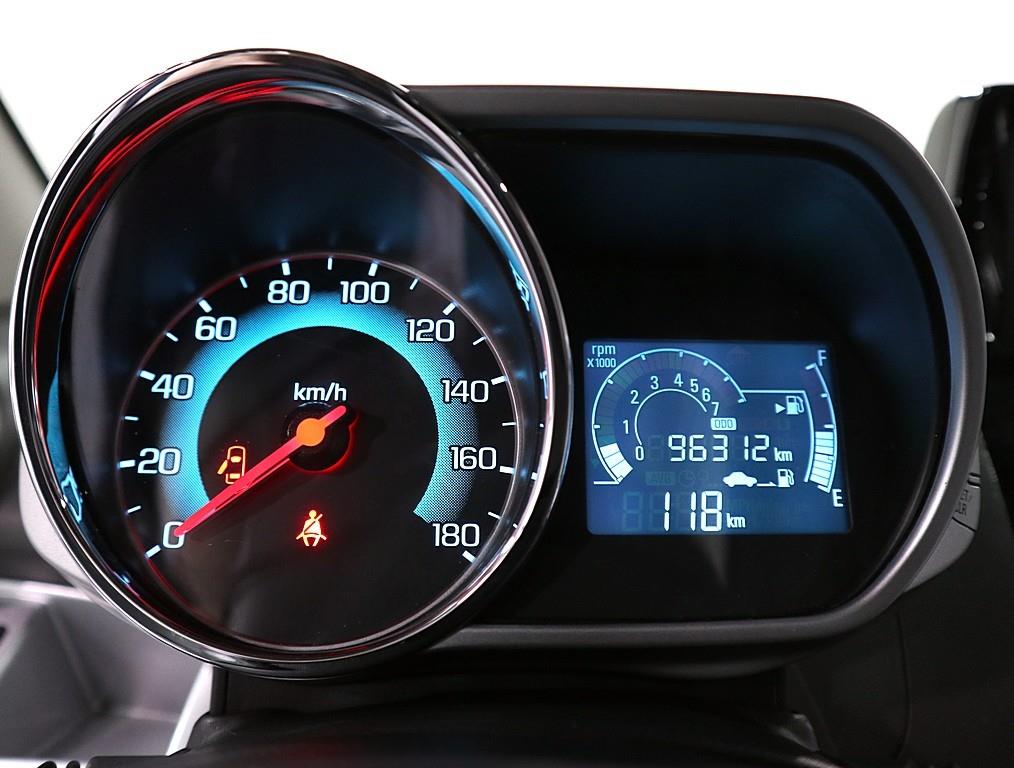 Chevrolet Spark - Vista 7