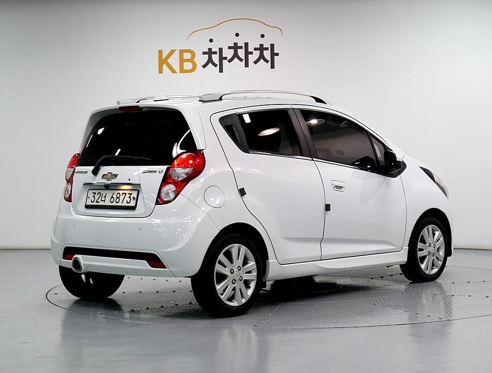 Chevrolet Spark - Vista 3