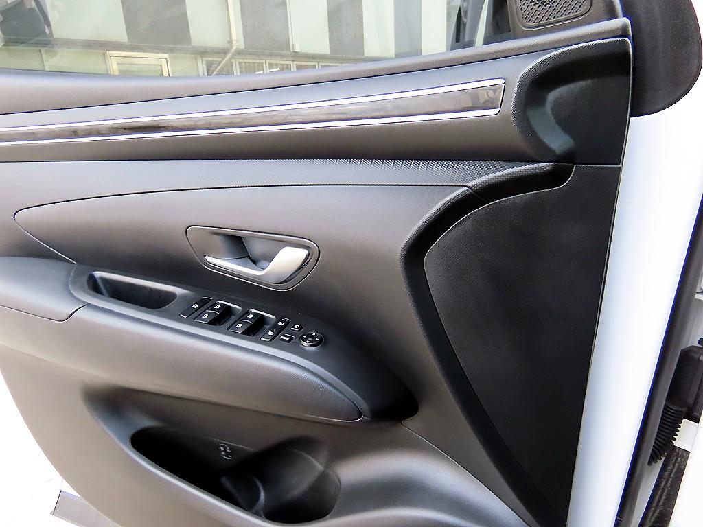 HYUNDAI Tucson - Vista 11