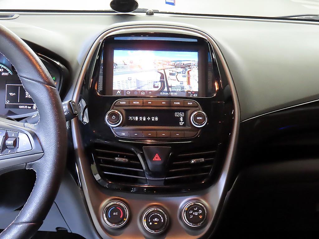 Chevrolet Spark - Vista 11