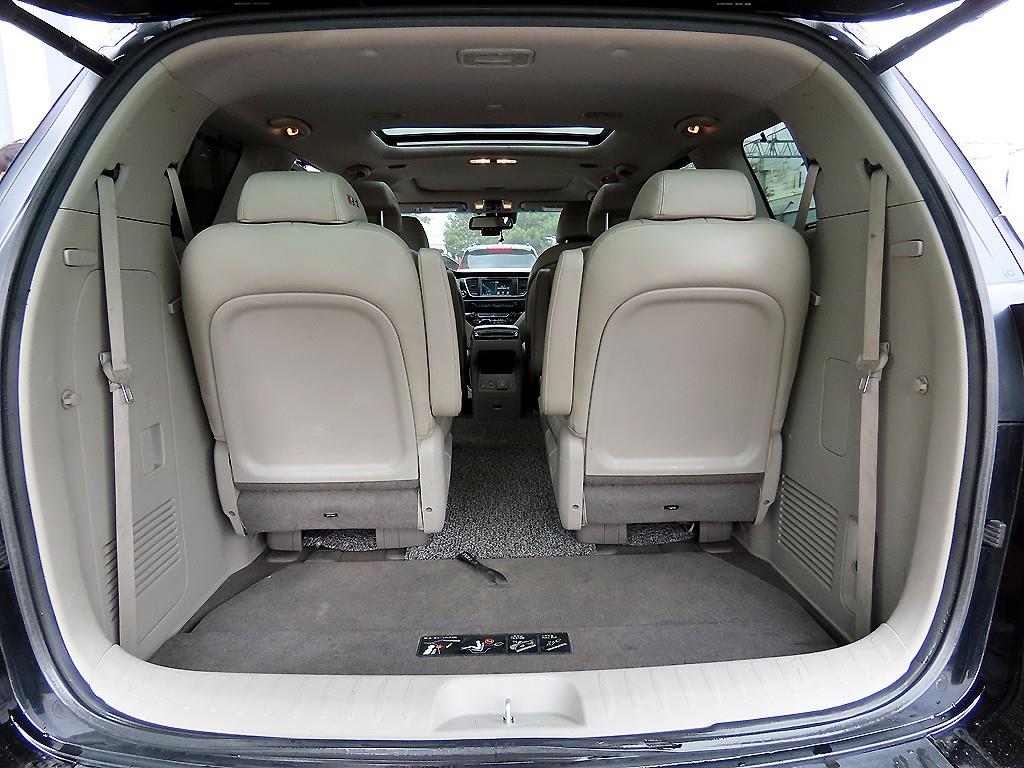 KIA Carnival 2016 Negro - Importación desde Corea - HF Imports Iquique - Foto 17