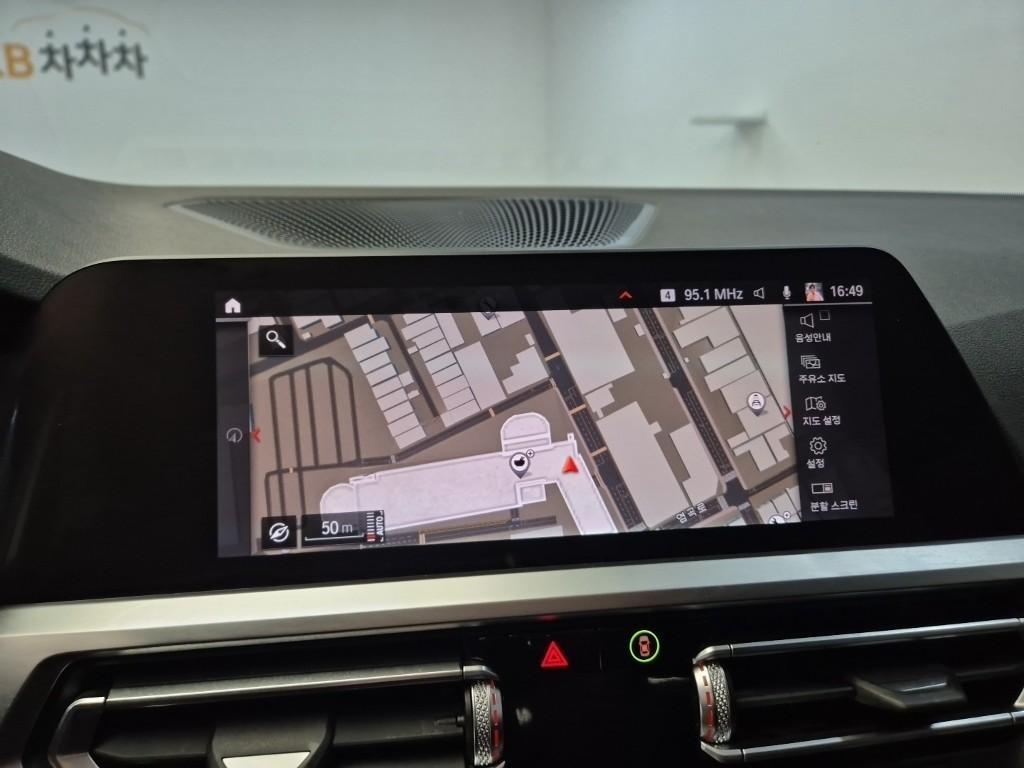 BMW 3 series 2022 Negro - Importación desde Corea - HF Imports Iquique - Foto 14