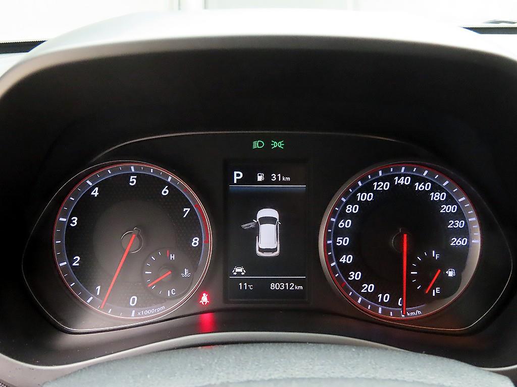 HYUNDAI Veloster - Vista 8