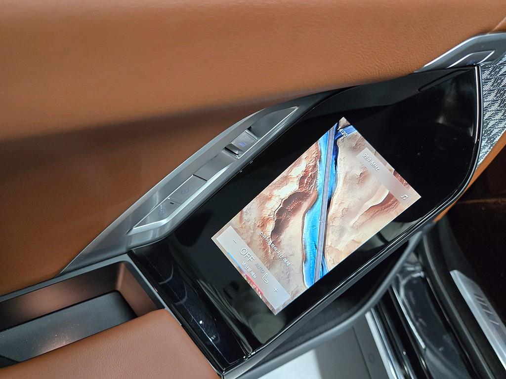 BMW 7 Series 2023 Negro - Importación desde Corea - HF Imports Iquique - Foto 16