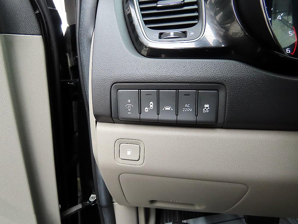 KIA Carnival 2016 Negro - Importación desde Corea - HF Imports Iquique - Foto 13