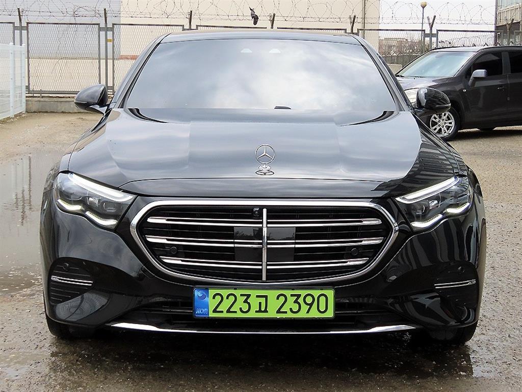 Mercedes Benz E class 2025 Negro - Importación desde Corea - HF Imports Iquique - Foto 1