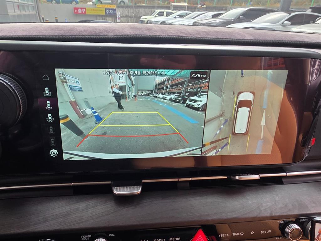 KIA Carnival 2023 Blanco - Importación desde Corea - HF Imports Iquique - Foto 13