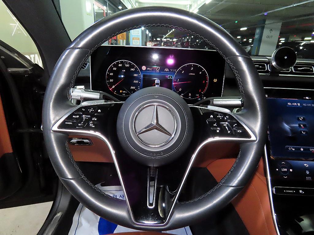 Mercedes Benz S Class - Vista 8