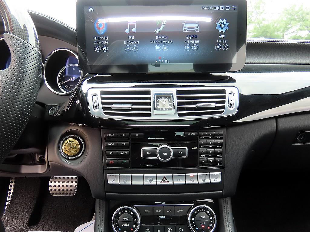 Mercedes Benz CLS Class - Vista 12