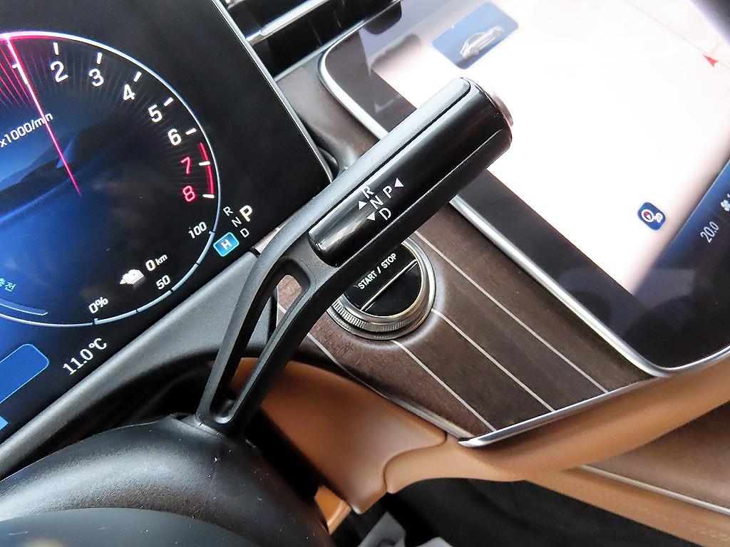 Mercedes Benz E class - Vista 11