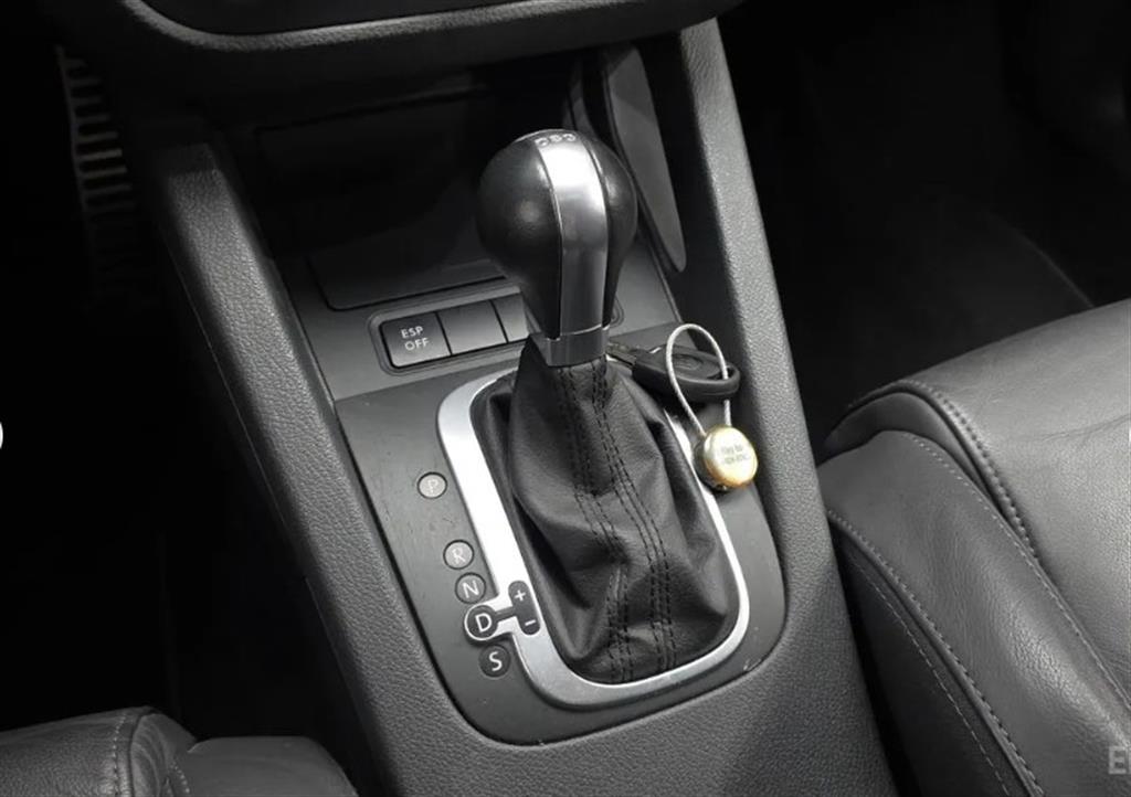 Volkswagen Golf - Vista 9