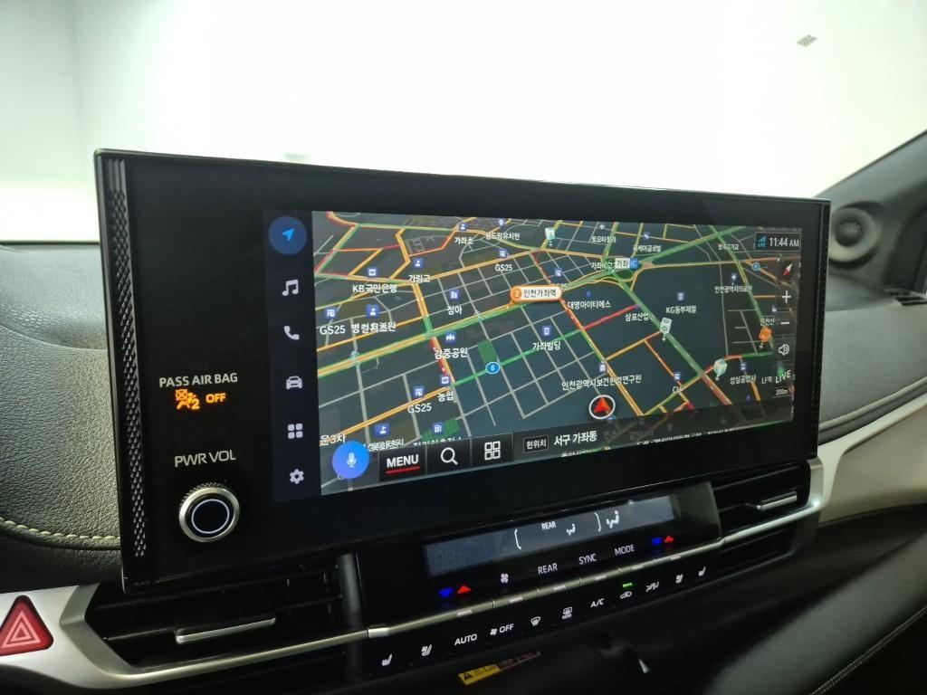 Toyota Siena 2025 Blanco - Importación desde Corea - HF Imports Iquique - Foto 14