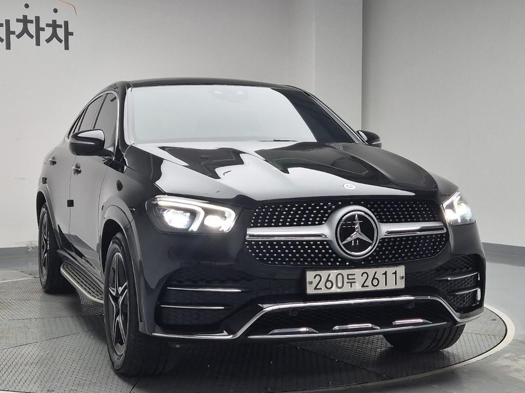 Mercedes Benz GLE Class - Vista 4