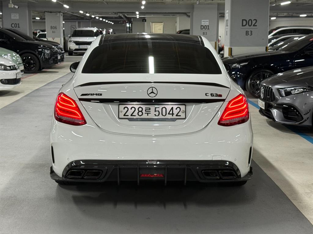 Mercedes Benz C Class - Vista 2