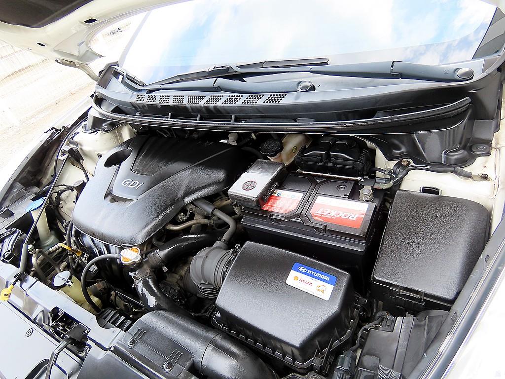 HYUNDAI Avante 2011 Blanco - Importación desde Corea - HF Imports Iquique - Foto 19