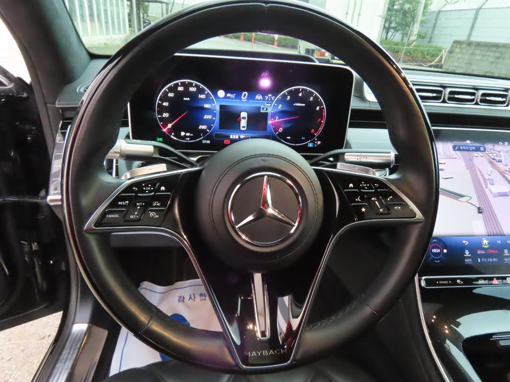 Mercedes Benz S Class - Vista 9