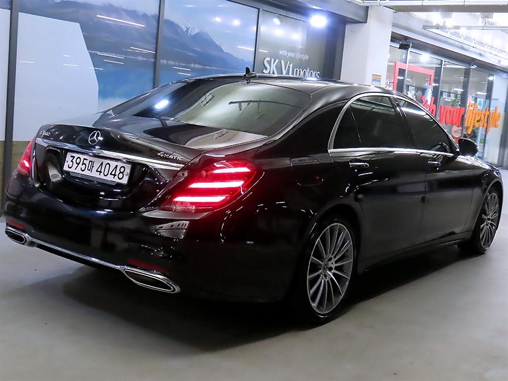 Mercedes Benz S Class - Vista 4