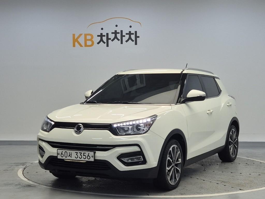 Ssangyong Tivoli 2018 Blanco - Importación desde Corea - HF Imports Iquique - Foto 1