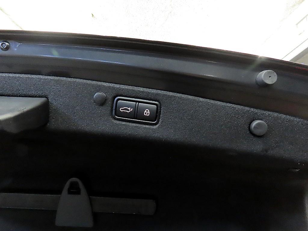 HYUNDAI Grandeur 2021 Negro - Importación desde Corea - HF Imports Iquique - Foto 16