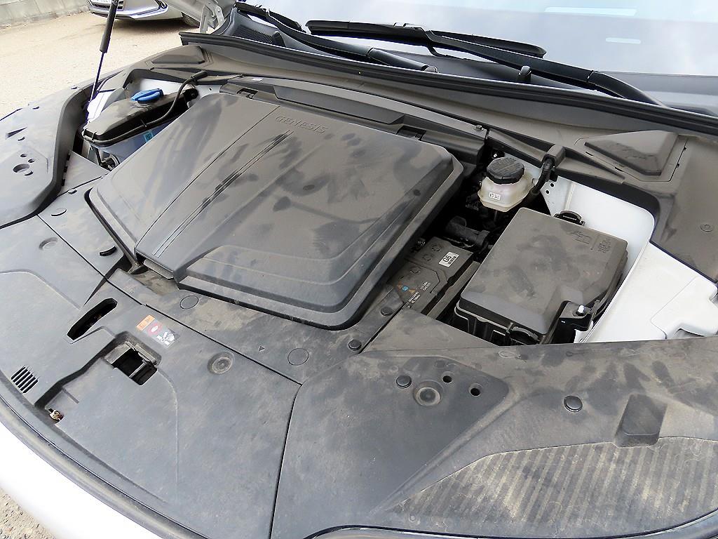 Genesis GV60 2022 Blanco - Importación desde Corea - HF Imports Iquique - Foto 19