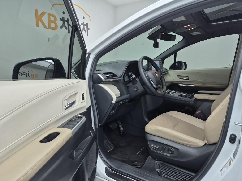 Toyota Siena 2024 Blanco - Importación desde Corea - HF Imports Iquique - Foto 17