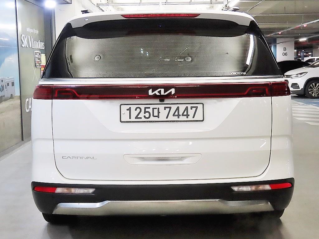 KIA Carnival - Vista 5