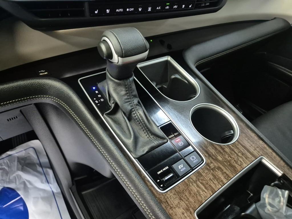 Toyota Siena - Vista 8