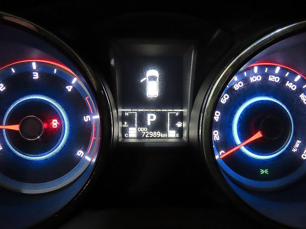 Ssangyong Tivoli - Vista 9