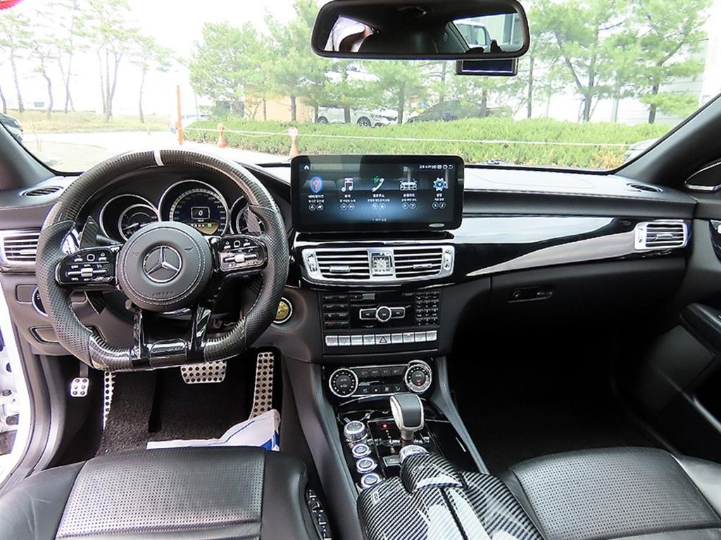 Mercedes Benz CLS Class - Vista 7