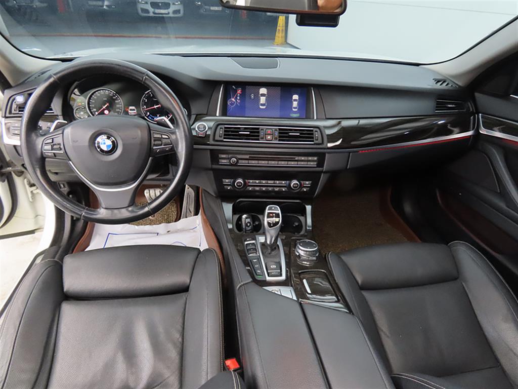 BMW 5 Series - Vista 7