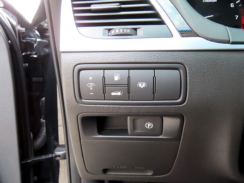 Genesis G80 2017 Negro - Importación desde Corea - HF Imports Iquique - Foto 13