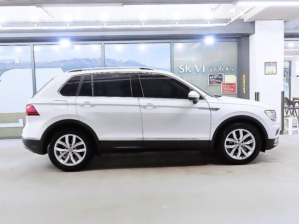 Volkswagen Tiguan - Vista 3