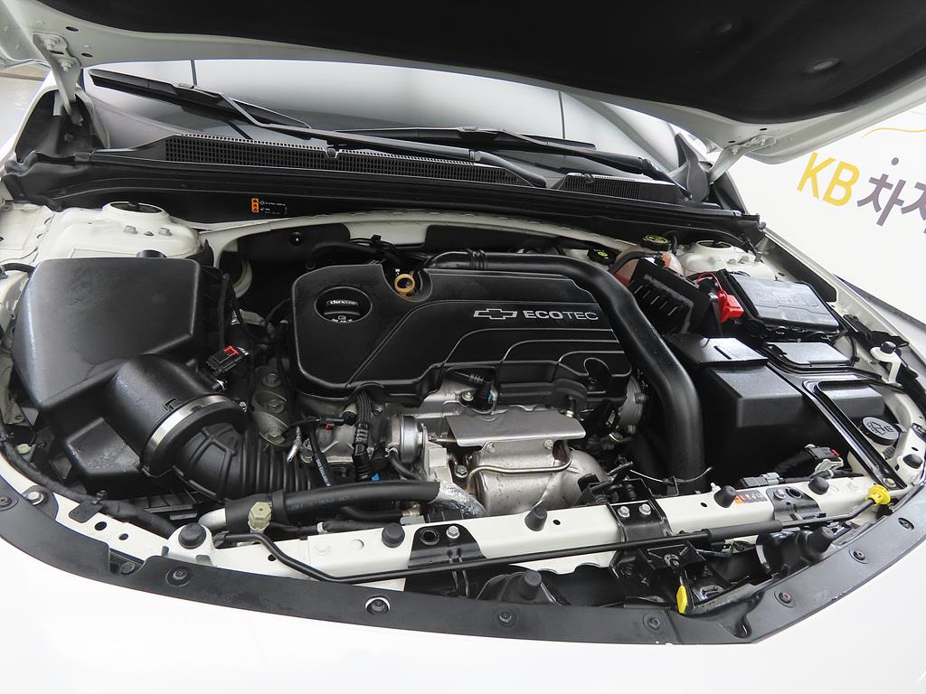 Chevrolet Malibu 2017 Blanco - Importación desde Corea - HF Imports Iquique - Foto 19
