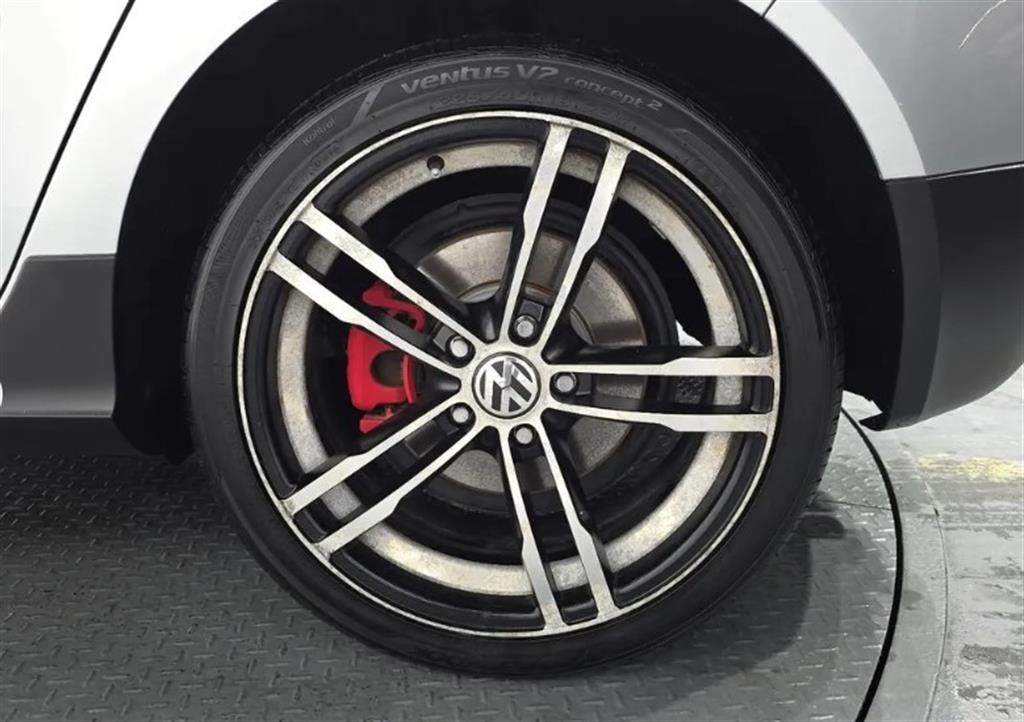 Volkswagen Golf - Vista 5