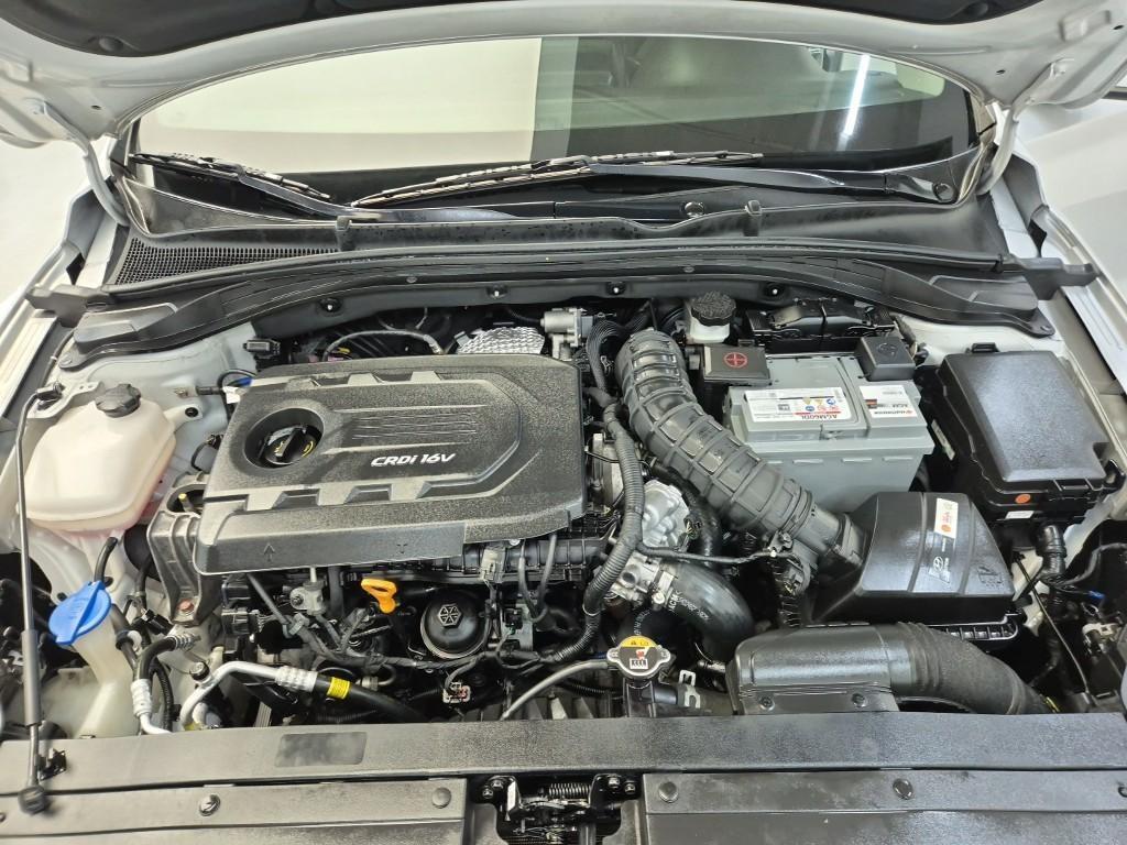 HYUNDAI i30 - Vista 5