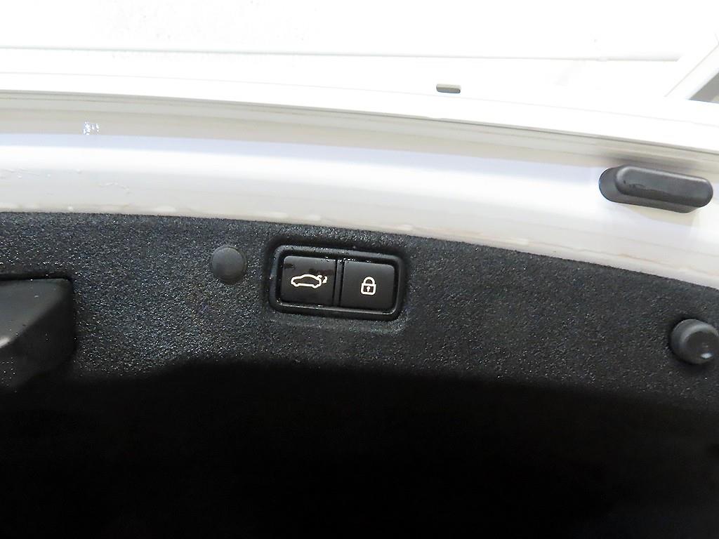 KIA K7 2020 Blanco - Importación desde Corea - HF Imports Iquique - Foto 15