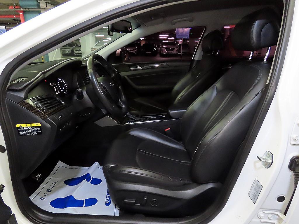 HYUNDAI Sonata - Vista 6