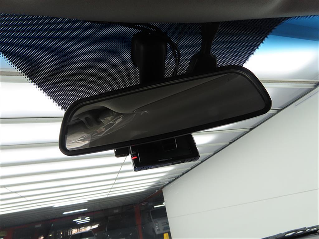 Ssangyong Tivoli - Vista 12