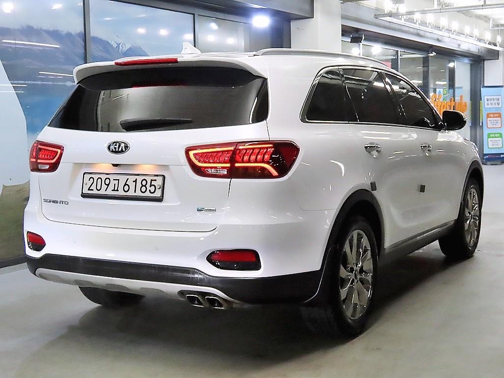 KIA Sorento - Vista 4