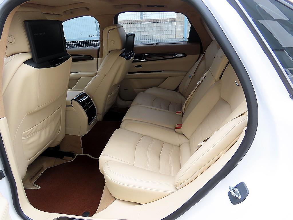 Cadillac CT6 - Vista 6