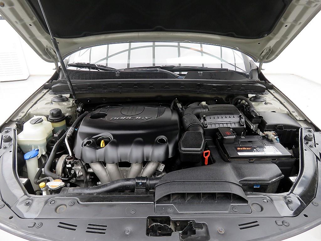 KIA K5 2011 Gris - Importación desde Corea - HF Imports Iquique - Foto 14