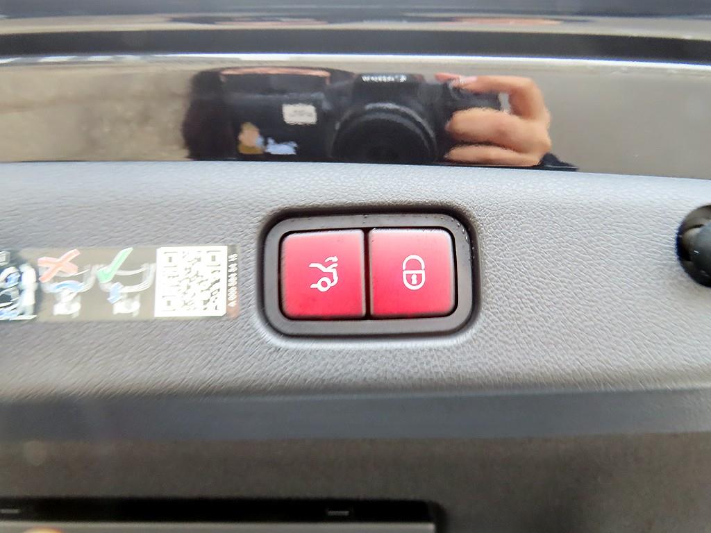 Mercedes Benz E class 2025 Negro - Importación desde Corea - HF Imports Iquique - Foto 15