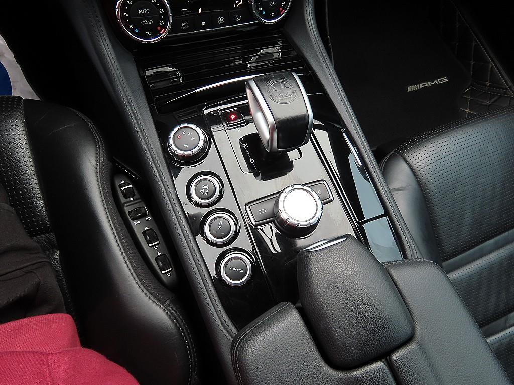 Mercedes Benz CLS Class - Vista 10