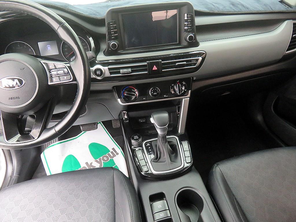 KIA Seltos - Vista 11