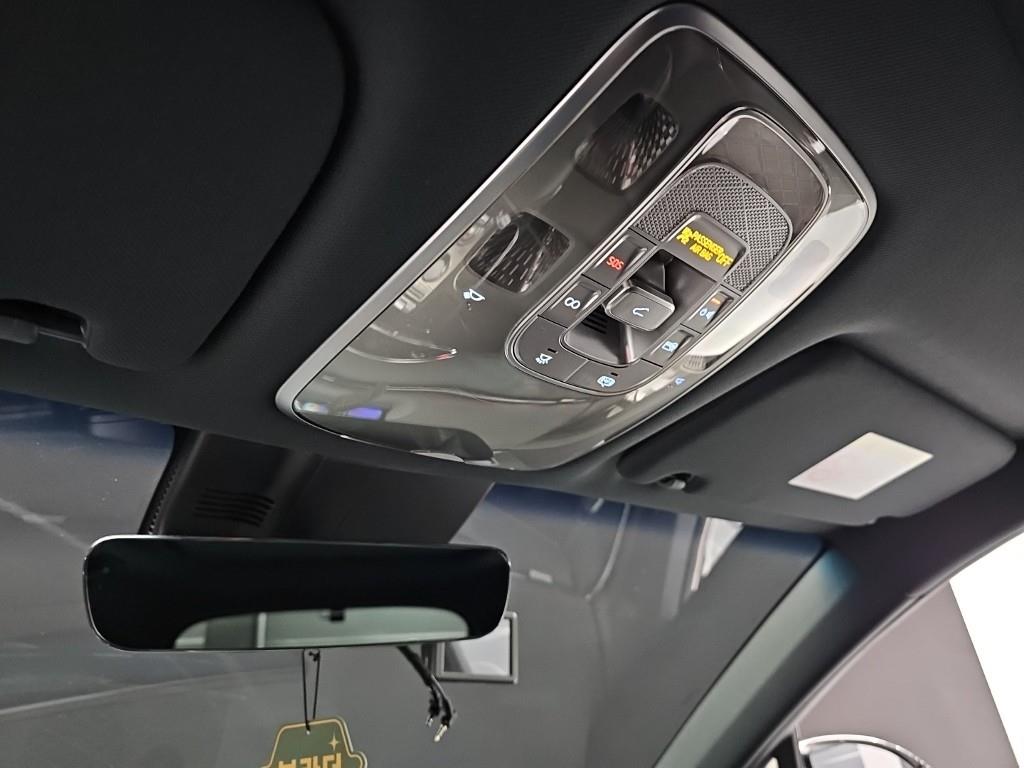 Genesis GV70 2021 Blanco - Importación desde Corea - HF Imports Iquique - Foto 13