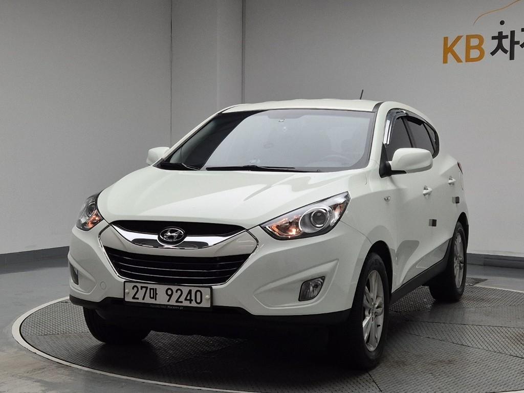 HYUNDAI Tucson 2012 Blanco - Importación desde Corea - HF Imports Iquique - Foto 1