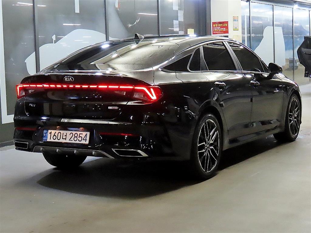 KIA K5 - Vista 4